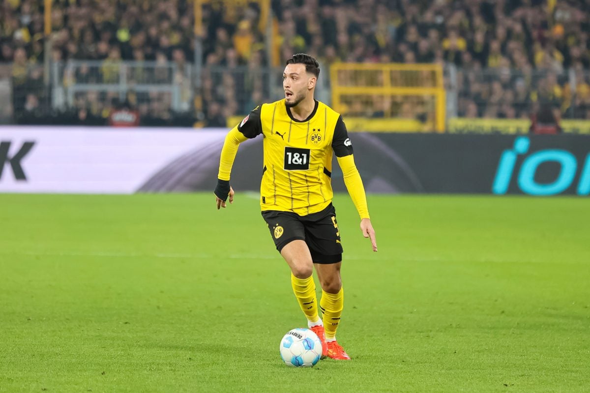 Dortmund fixe le prix de Bensebaïni