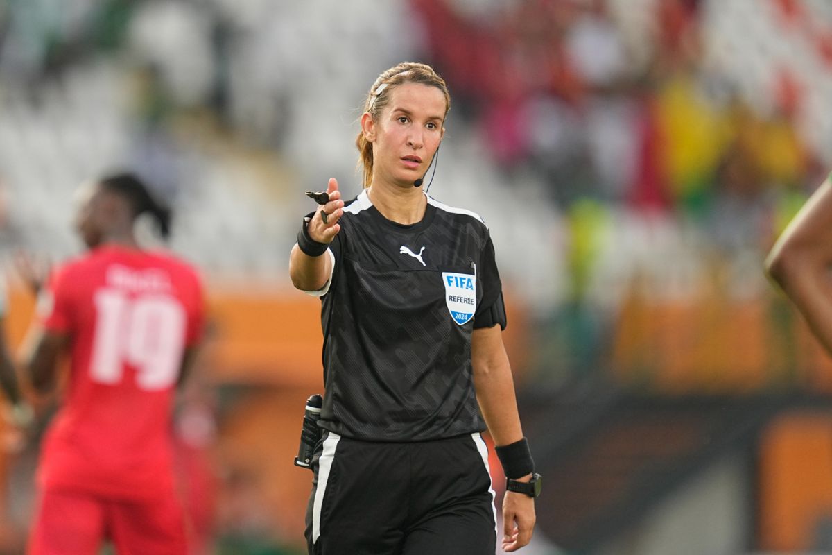 Bouchra Karboubi et une compatriote, une Algérienne, une Camerounaise… Les arbitres de la CAN féminine 2025 au Maroc