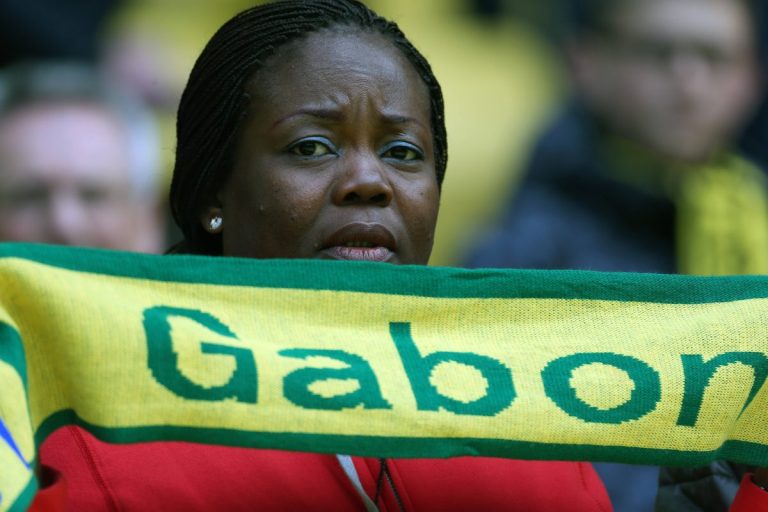 2 mois après Boupendza, le Gabon à nouveau endeuillé : un attaquant aux 11 buts décède brutalement