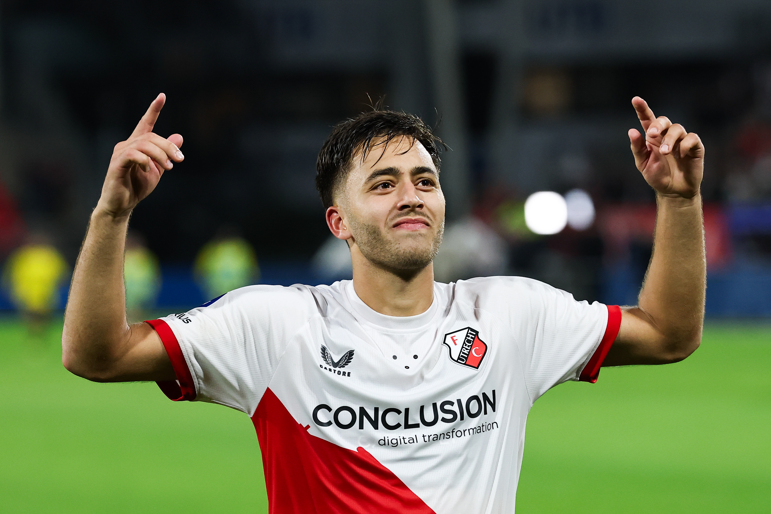 Avec son triplé de passes décisives, Souffian El Karouani enflamme la fin du mercato