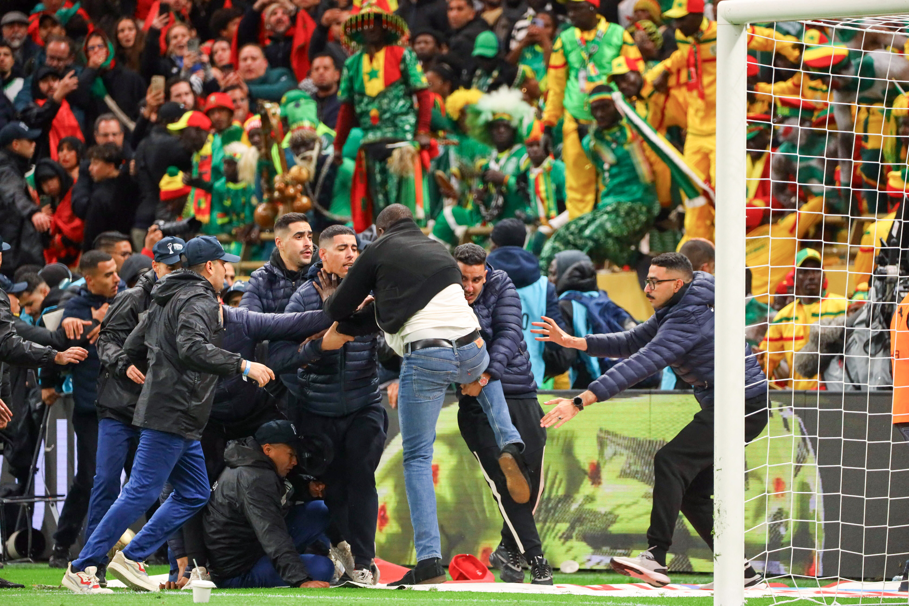 Sénégal : une grâce royale espérée pour les 18 supporters condamnés au Maroc ?