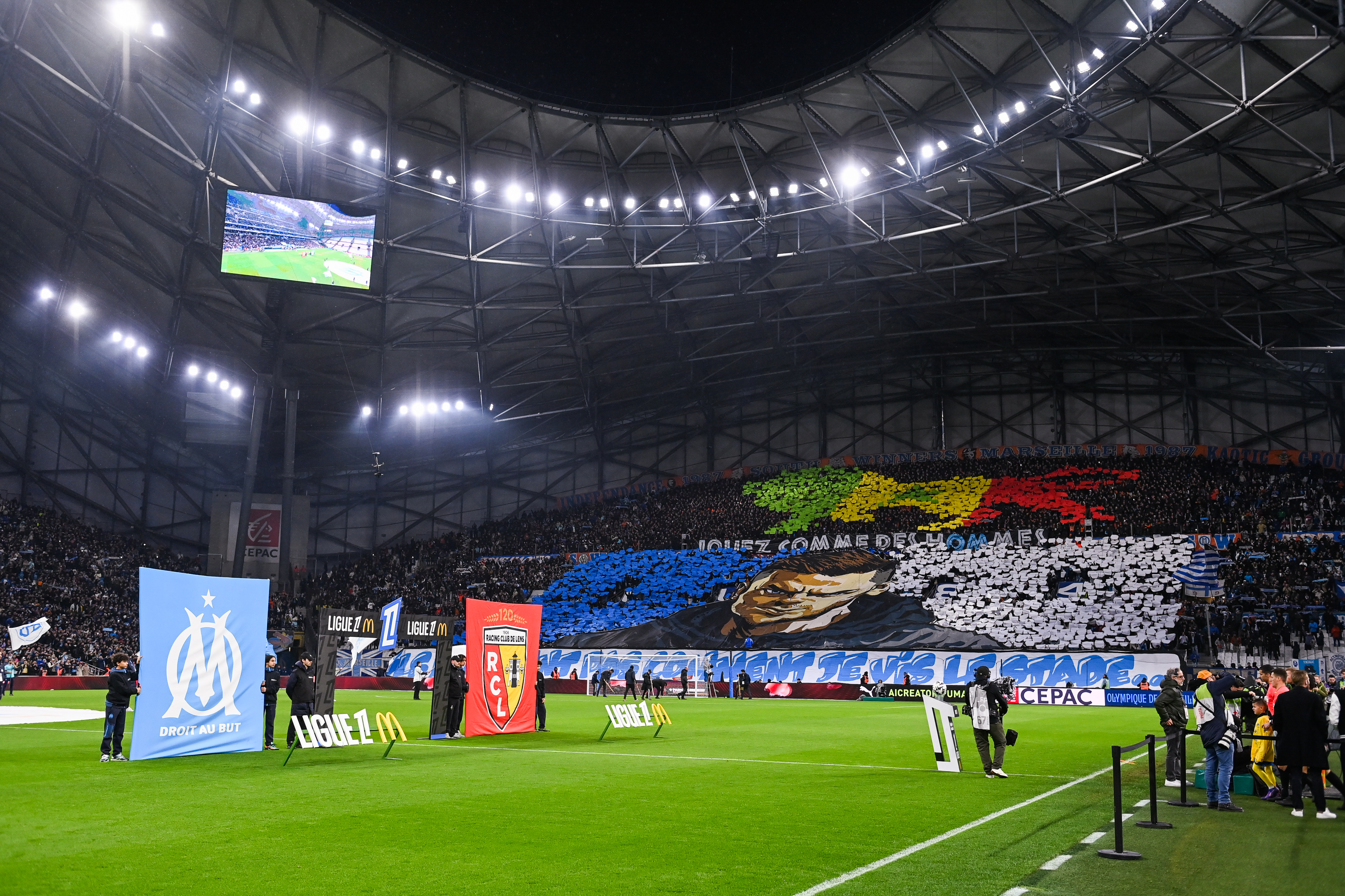 L’hommage touchant du Stade Vélodrome au Sénégal pour OM-Lens
