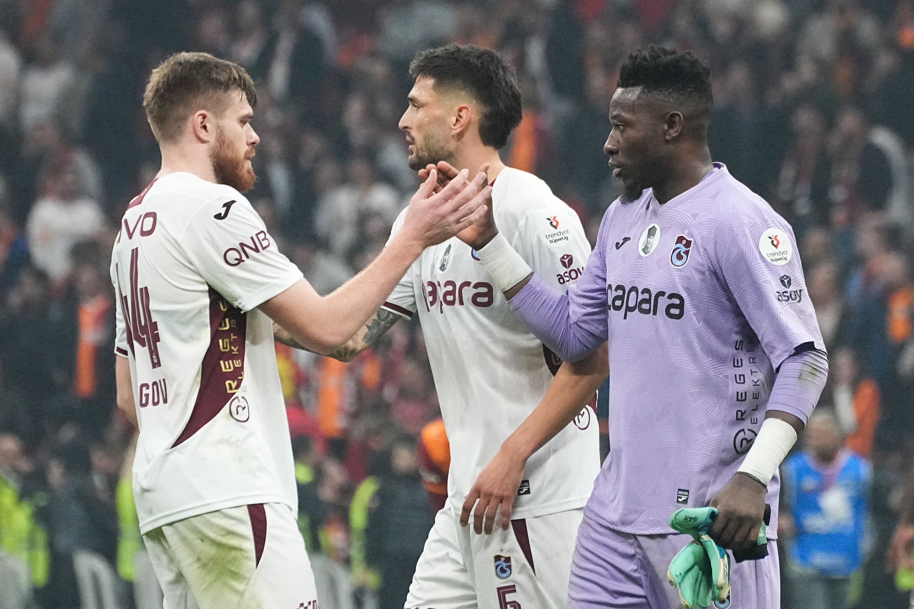 10/10, 3 tirs au but arrêtés : la masterclass d’André Onana en Coupe de Turquie