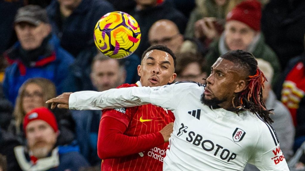 Alex Iwobi: 11-time Spanish champions offer massive salary to lure workhorse midfielder