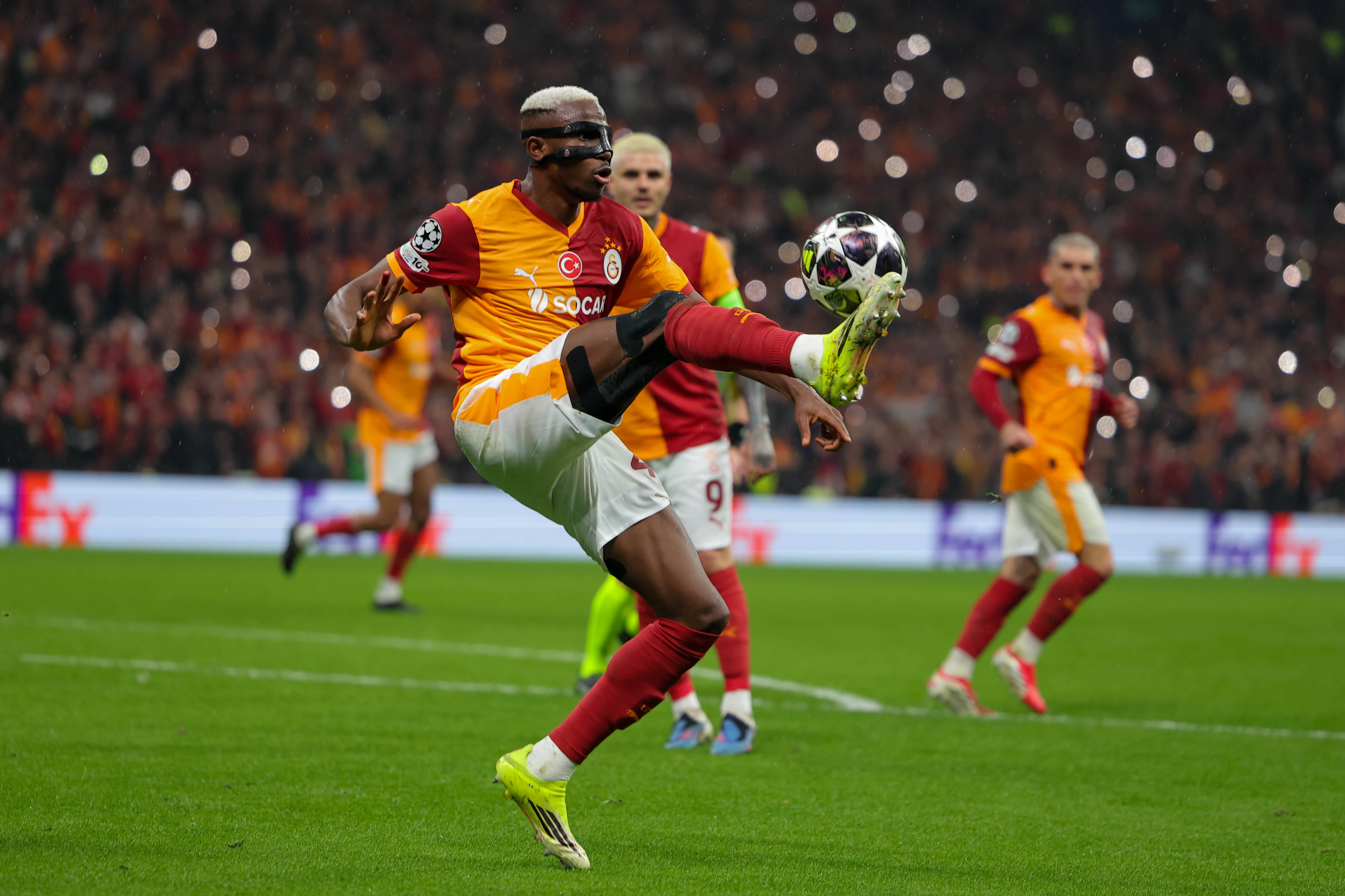 Victor Osimhen: Is Galatasaray striker too expensive for Barcelona?