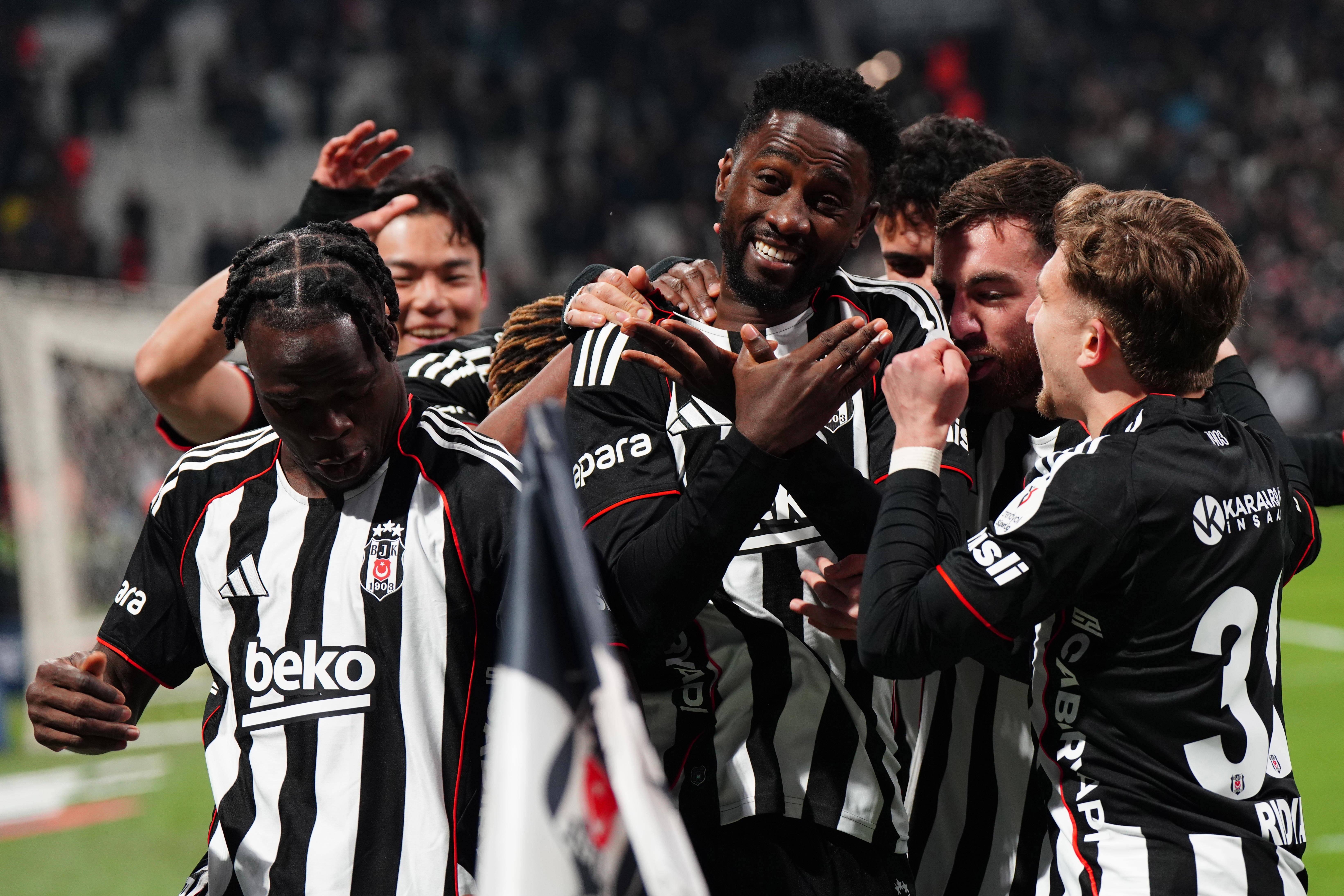 Wilfred Ndidi pays tribute to late father after scoring for Besiktas