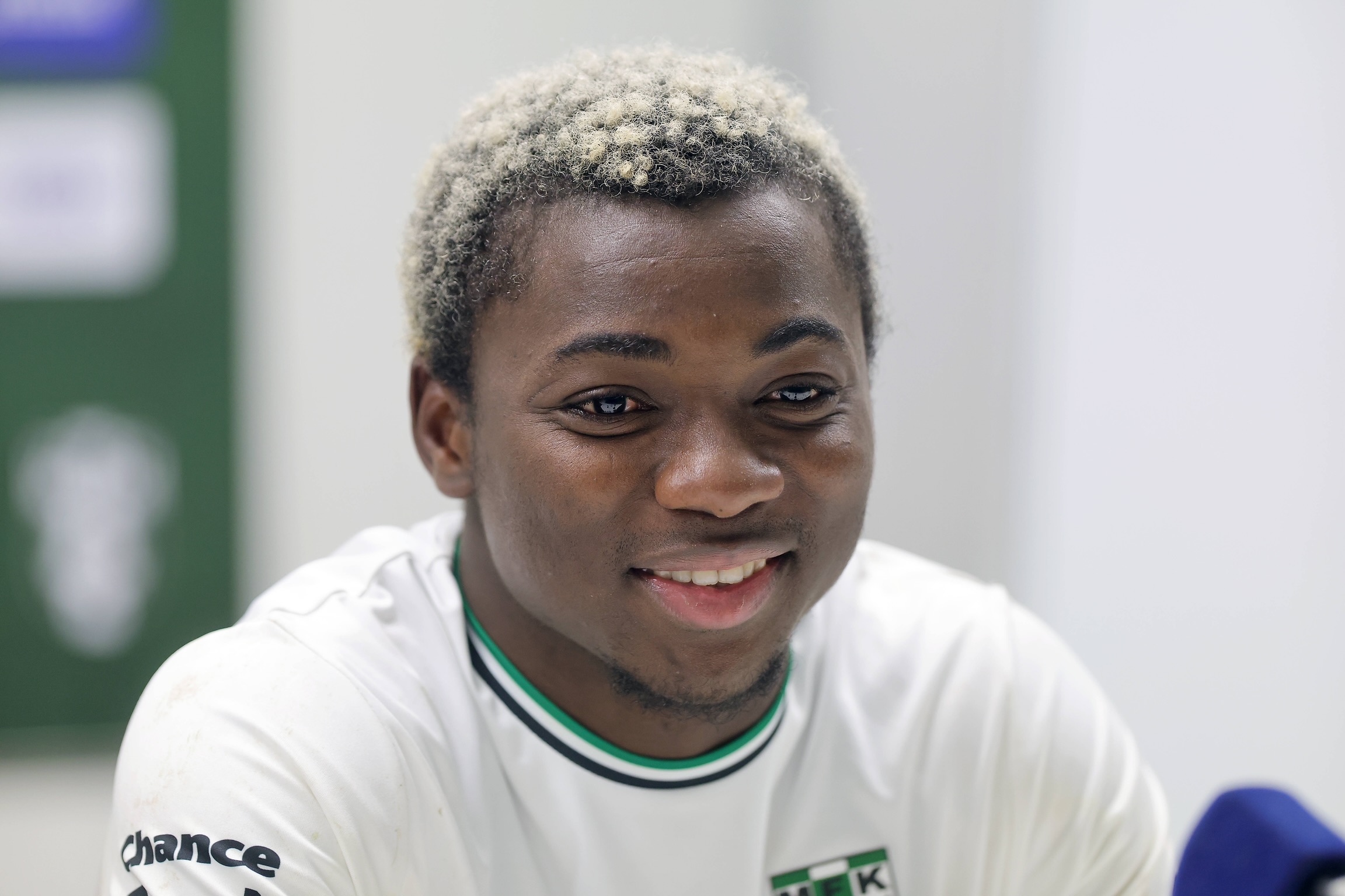 Ayaosi: Nigerian forward agrees move to 22-time Czech Republic champions