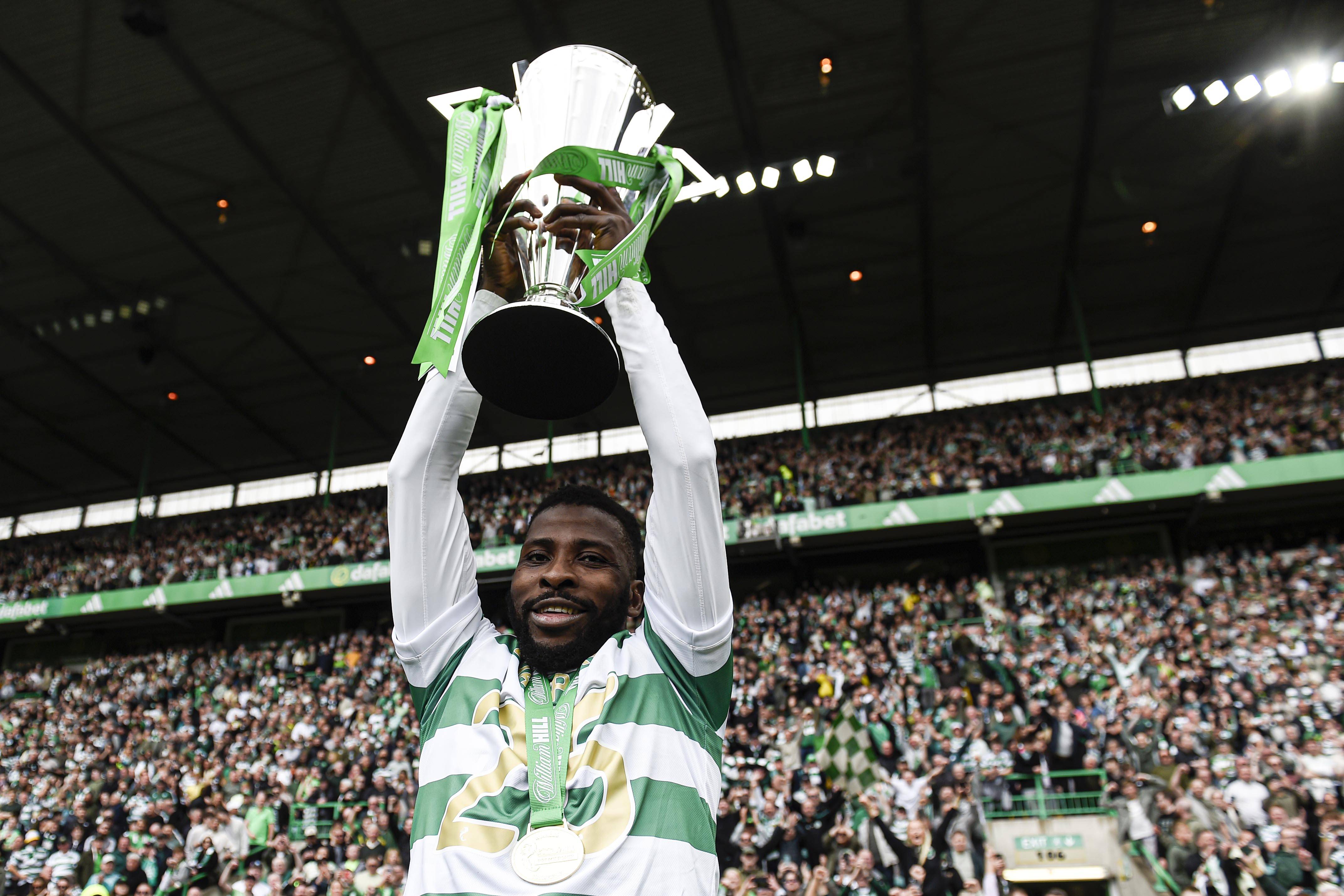 Super Eagles: Kelechi Iheanacho’s ‘best friend’ announces retirement from his football career