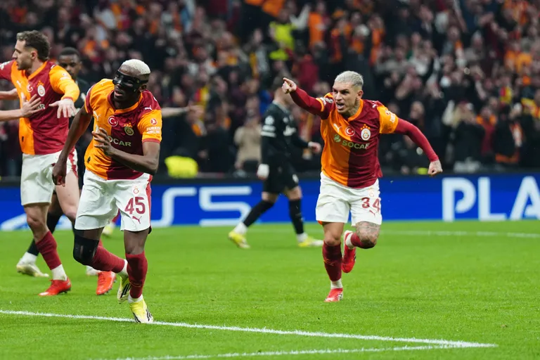 &ldquo;He&rsquo;s very important&rdquo; &ndash; Brazilian midfielder lauds Osimhen in Galatasaray 5-2 win over Juve