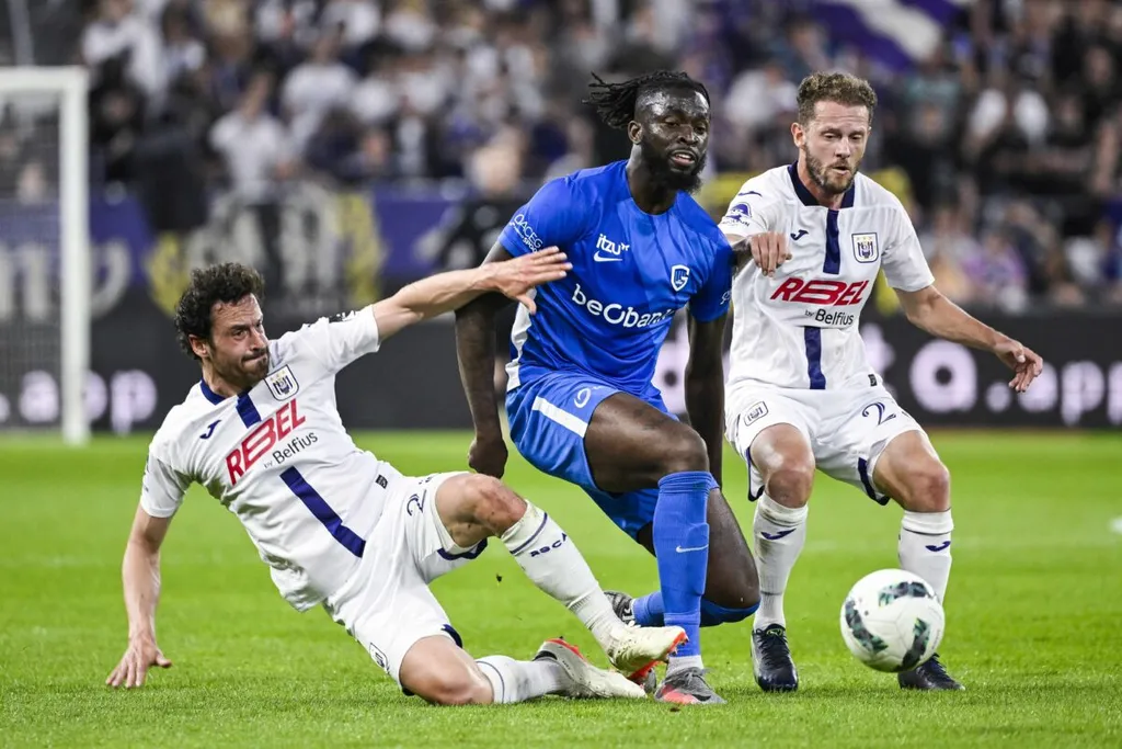 Tolu Arokodare @ Icon Sport