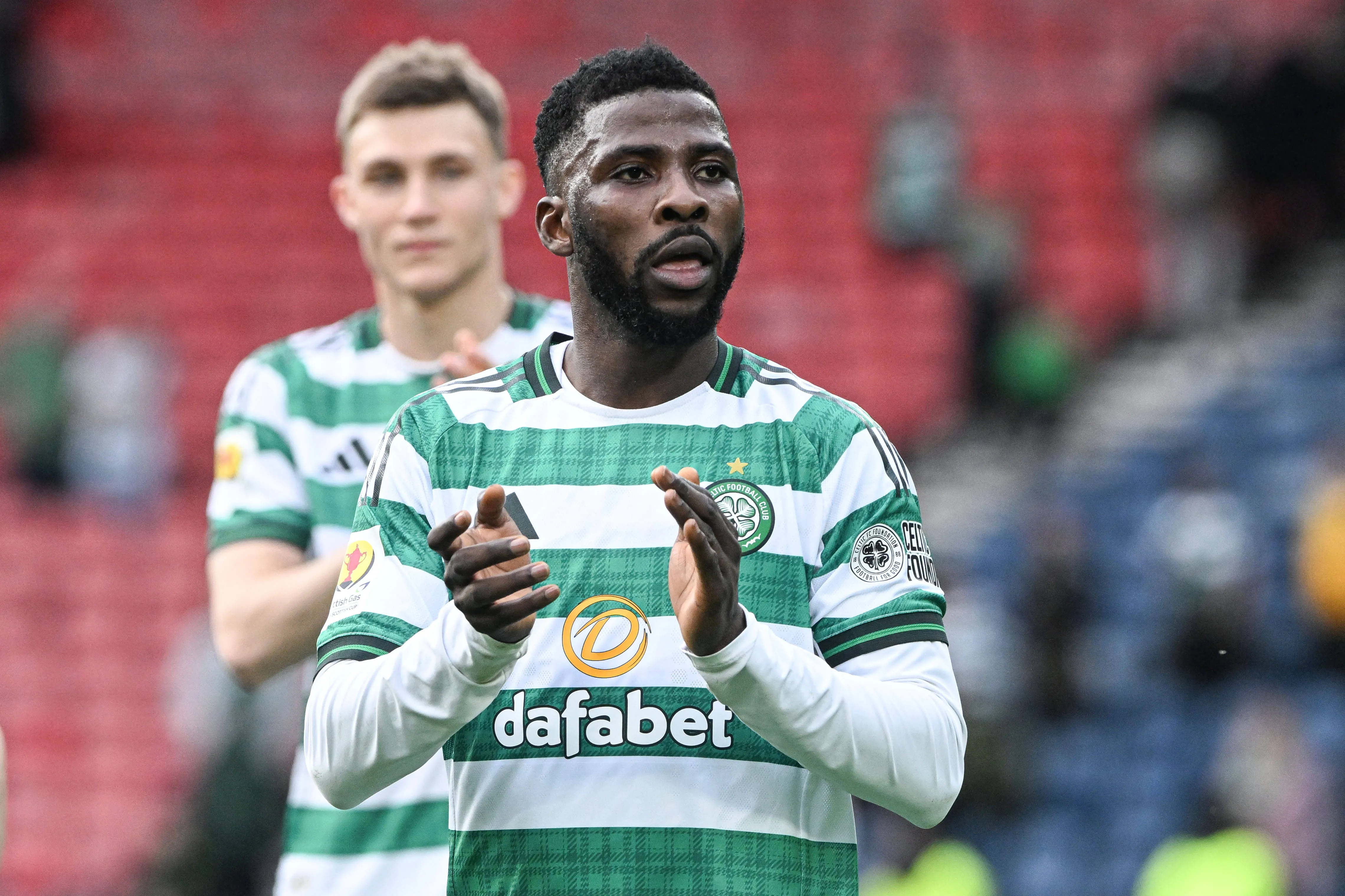 Kelechi Iheanacho of Celtic celebrates and thanks fans at full time