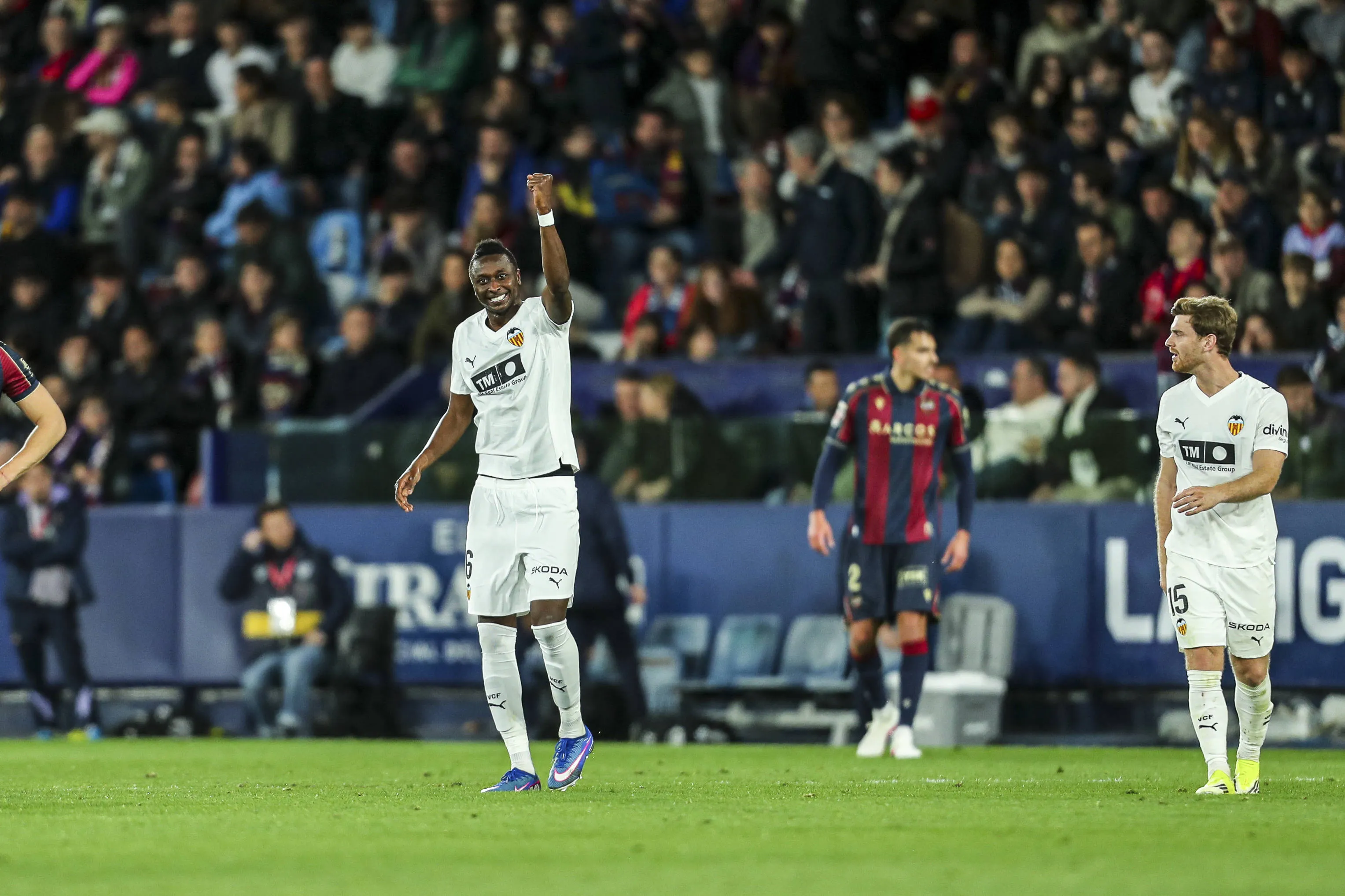 Umar Sadiq celebrates after scoring his teams second goal during the match between Levante UD and Valencia CF