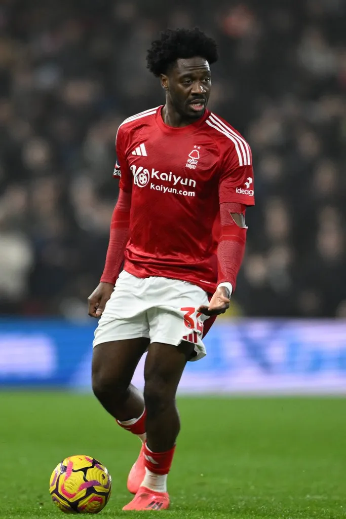 Aina 'defending well now' – Chelsea icon hails high-flying Super Eagles star