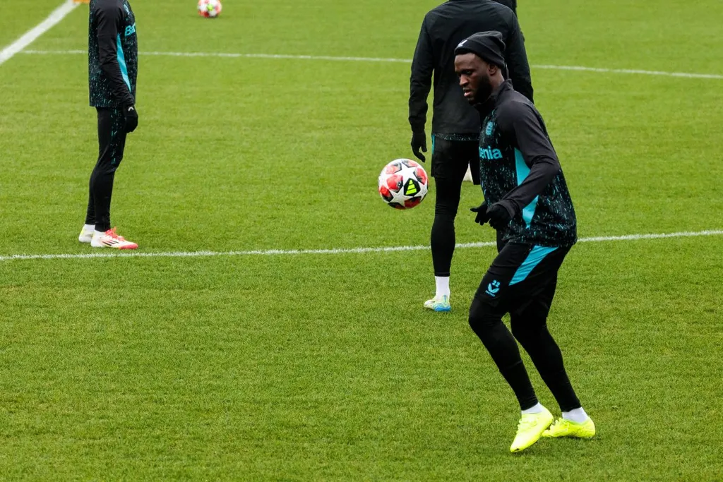 Boniface: Leverkusen deliver exciting update on injured star