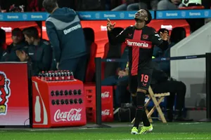 Supersub Tella helps unbeatable Leverkusen to 8th straight win