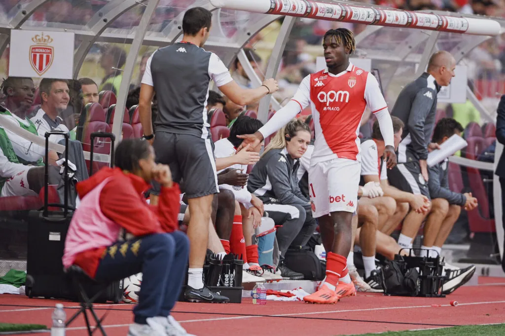 Ilenikhena&rsquo;s performance vs Brest in Ligue 1