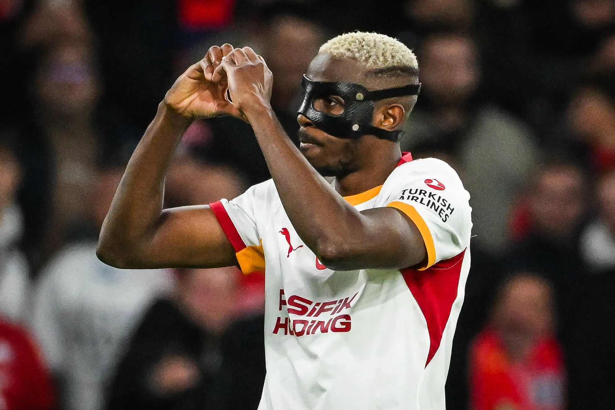 Victor Osimhen of Galatasaray refuses to celebrate his goal against Lille