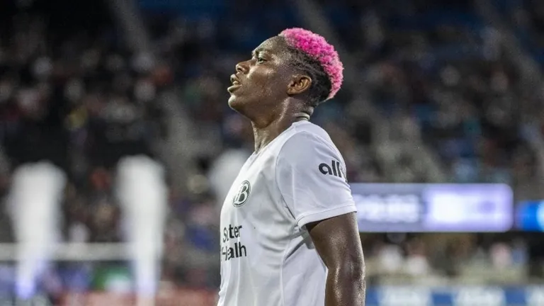 Oshoala&rsquo;s efforts in vain, powerless to stop Bay FC blowout