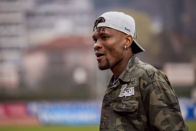 Fulham news: Three defenders Cottagers can sign away from Chibuike Nwaiwu