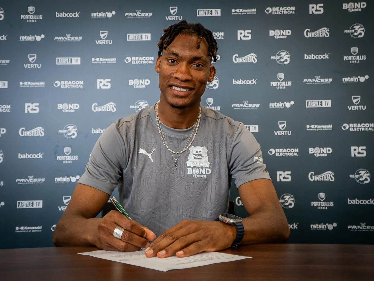 &lsquo;Expect goals&rsquo;: Nigerian striker welcomes pressure, eager for Rooney tutelage