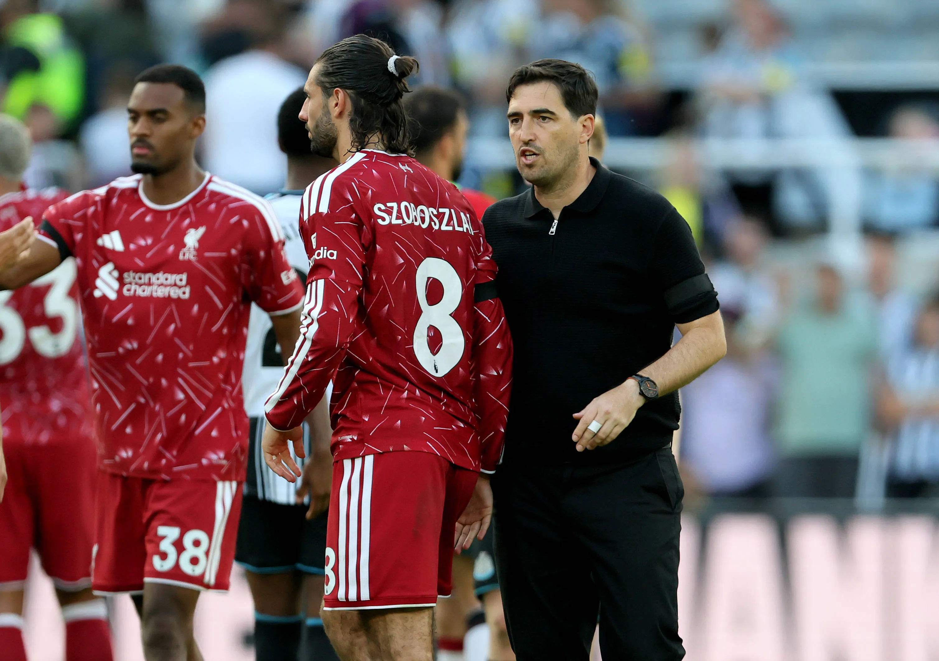 Dominik Szoboszlai and Andoni Iraola, Manager of Liverpool.