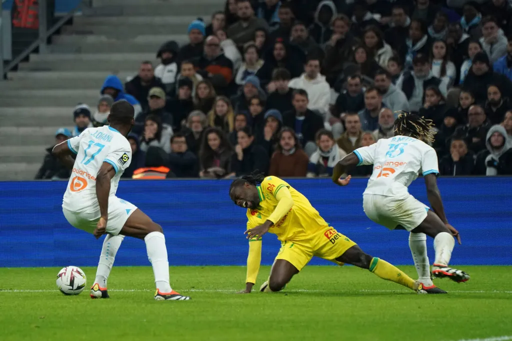 Moses Simon (FC Nantes) &ndash; Jean Emile Onana Onana (Olympique de Marseille) &ndash; Abdoul Bamo Meite (Olympique de Marseille) F