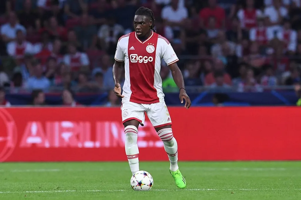 Calvin Bassey- Photo by IMAGO