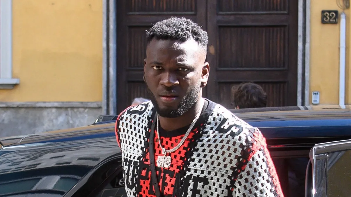 Victor Boniface snubs query from German meedia over borderline misogynistic online activity