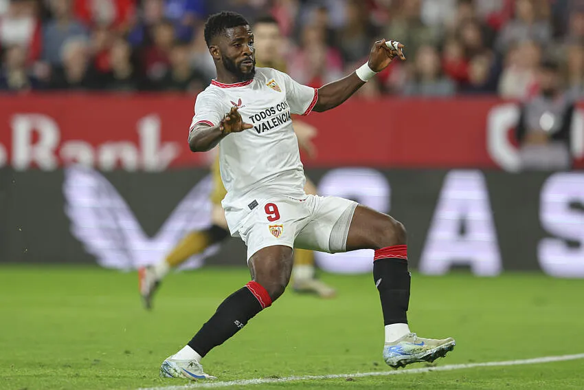 Iheanacho tipped to bring &lsquo;joy&rsquo; to Sevilla by former teammate