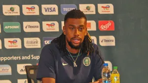 Iwobi issues Super Eagles rallying cry to diaspora-born talents