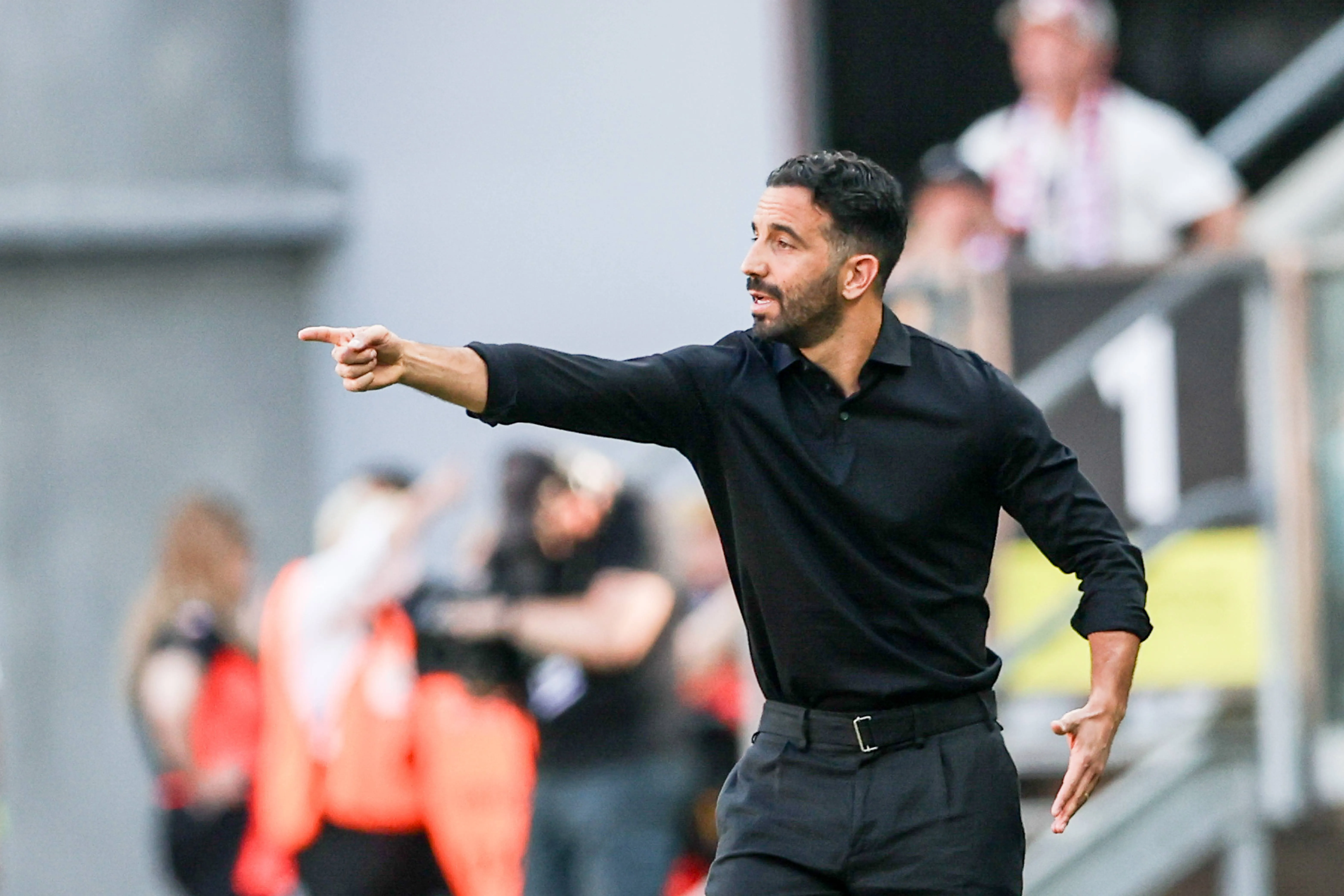 Coach Ruben Amorim in the football match between Manchester United and AC Milan