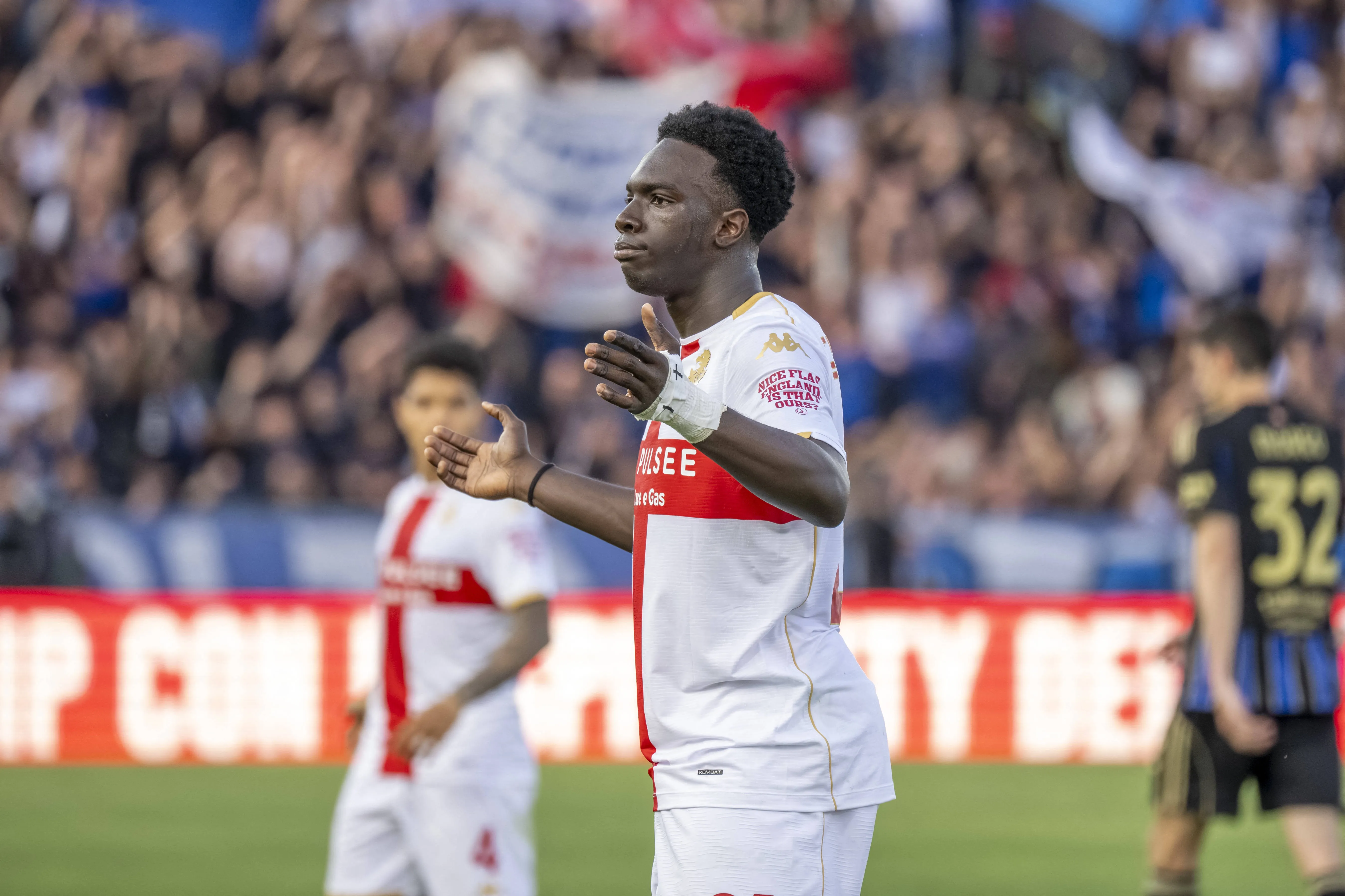 JEFF EKHATOR during Pisa SC vs Genoa game in Pisa, Italy