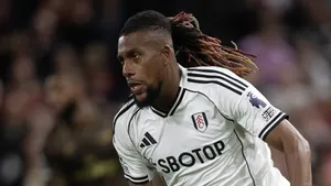 ‘Appreciate Iwobi now, not when he’s gone’ – Legendary broadcaster in awe of Fulham maestro