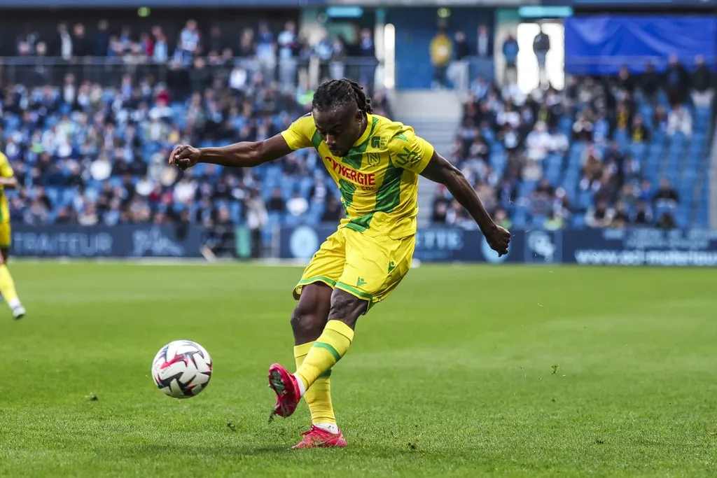 Simon: Slippery winger in contention for maiden Ligue 1 dribbler award