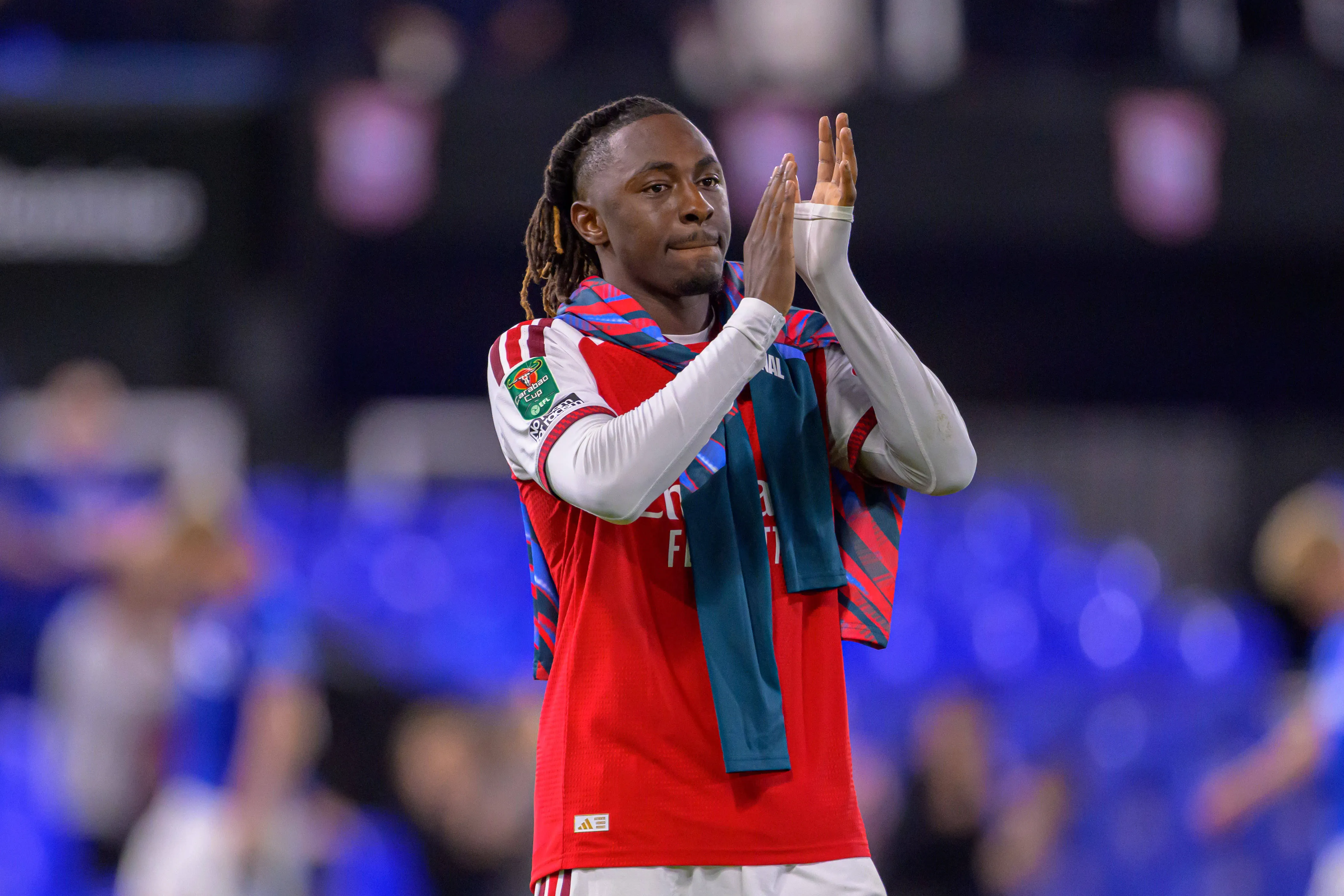 Eberechi Eze of Arsenal claps.