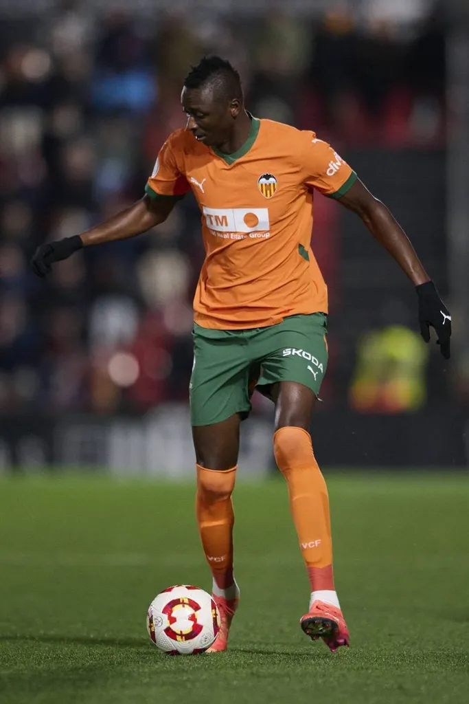 Sadiq: Valencia boss highlights 3 reasons Super Eagles giant will succeed at Mestalla