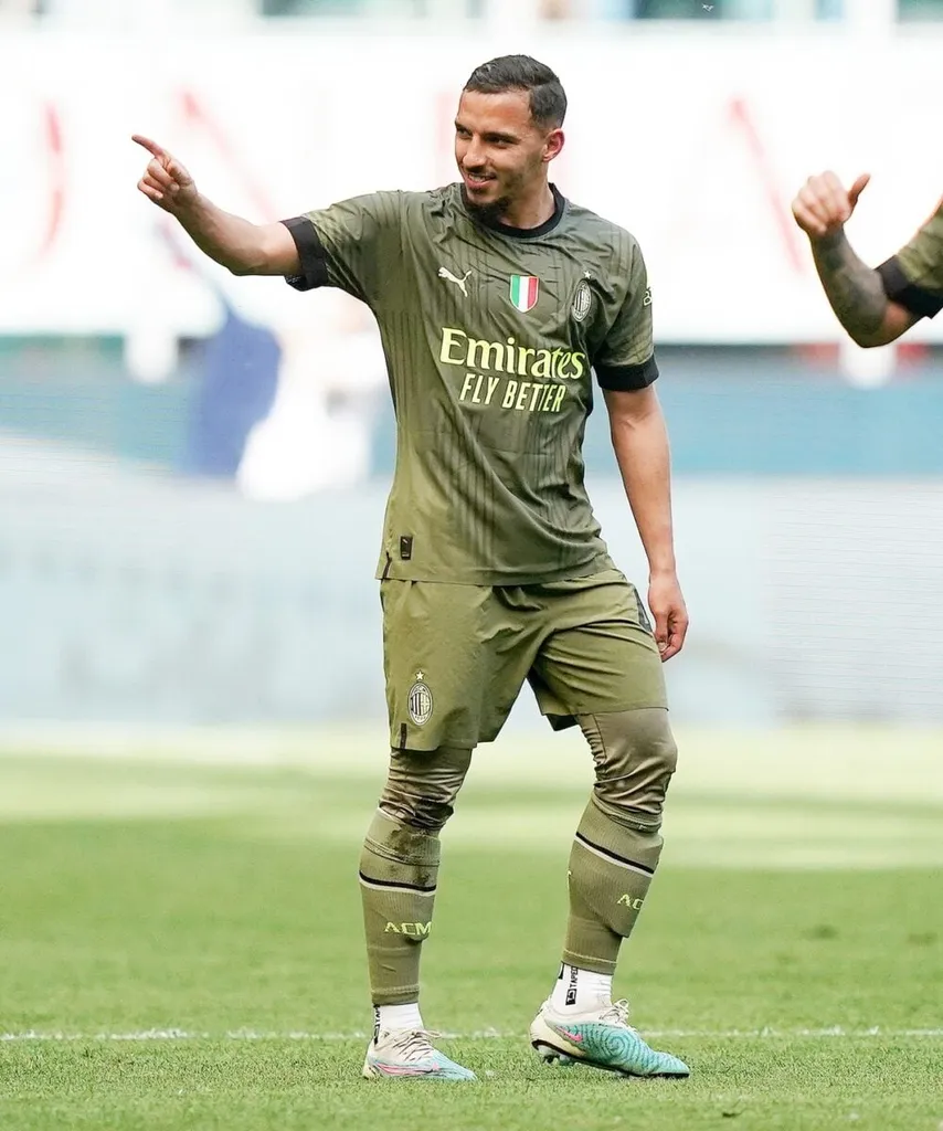 Ismael Bennacer in action for AC Milan