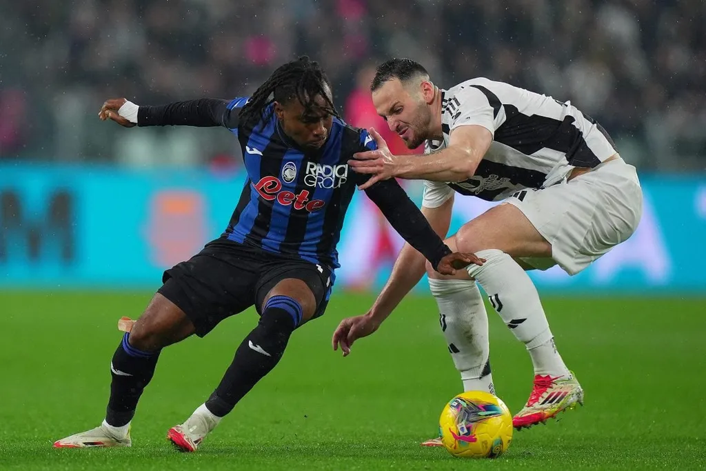 Lookman earns praise for goal and performance