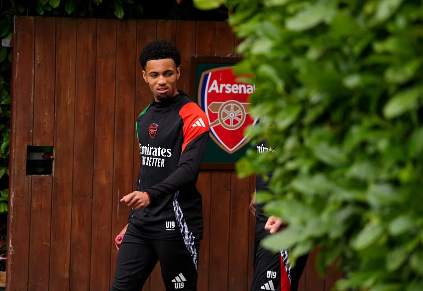 Nwaneri: Arteta snaps back at criticism of lack of minutes