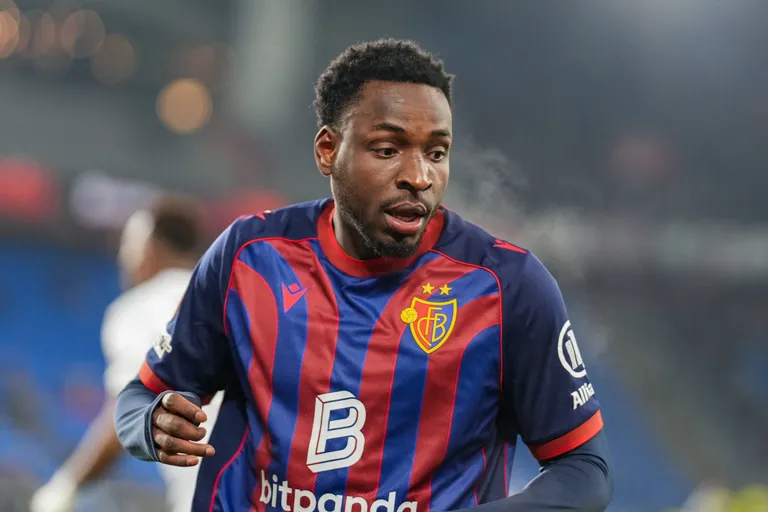 Nigeria&rsquo;s Philip Otele draws praise after making Bundesliga history with Hamburg