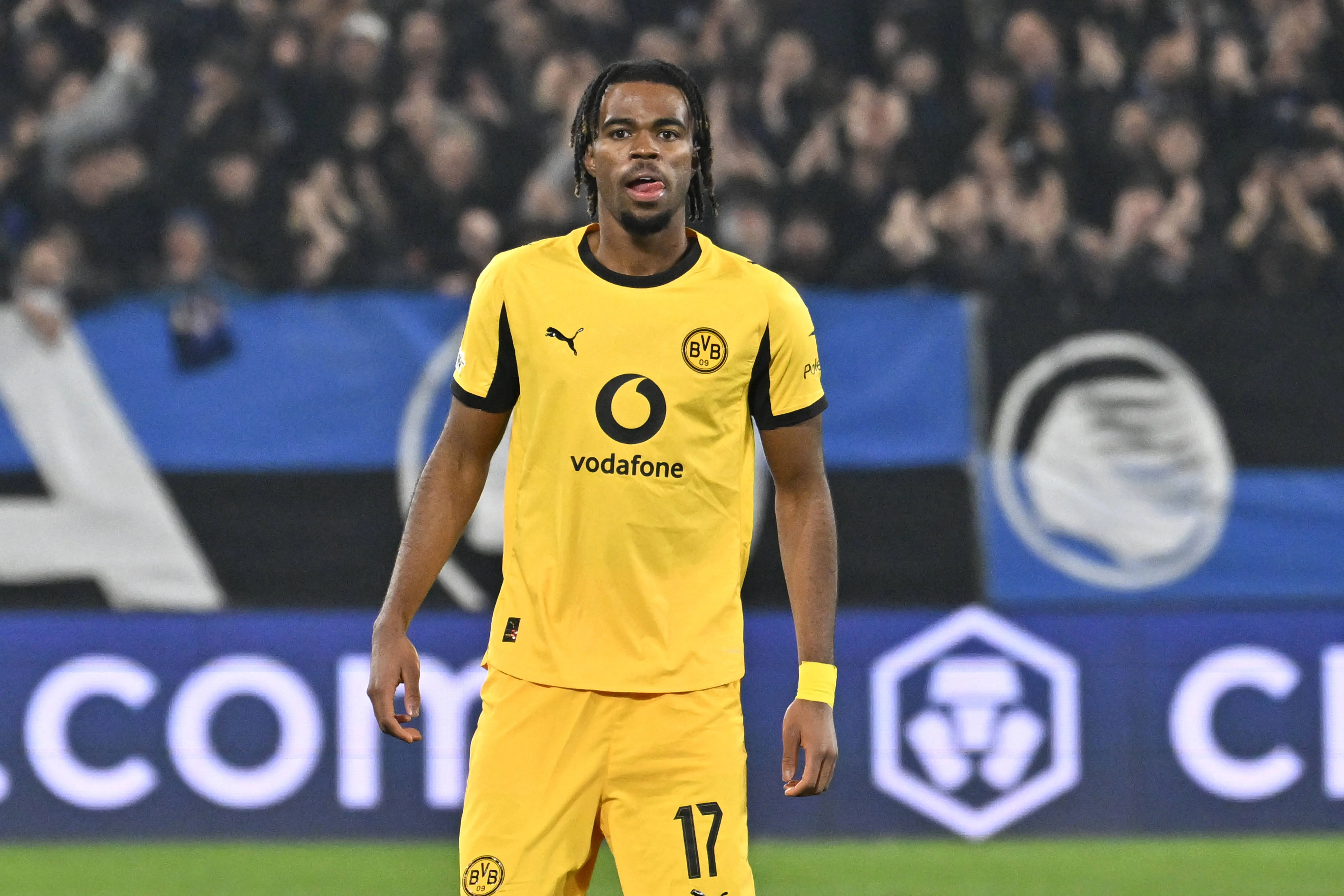 CARNEY CHUKWUEMEKA for Borussia Dortmund