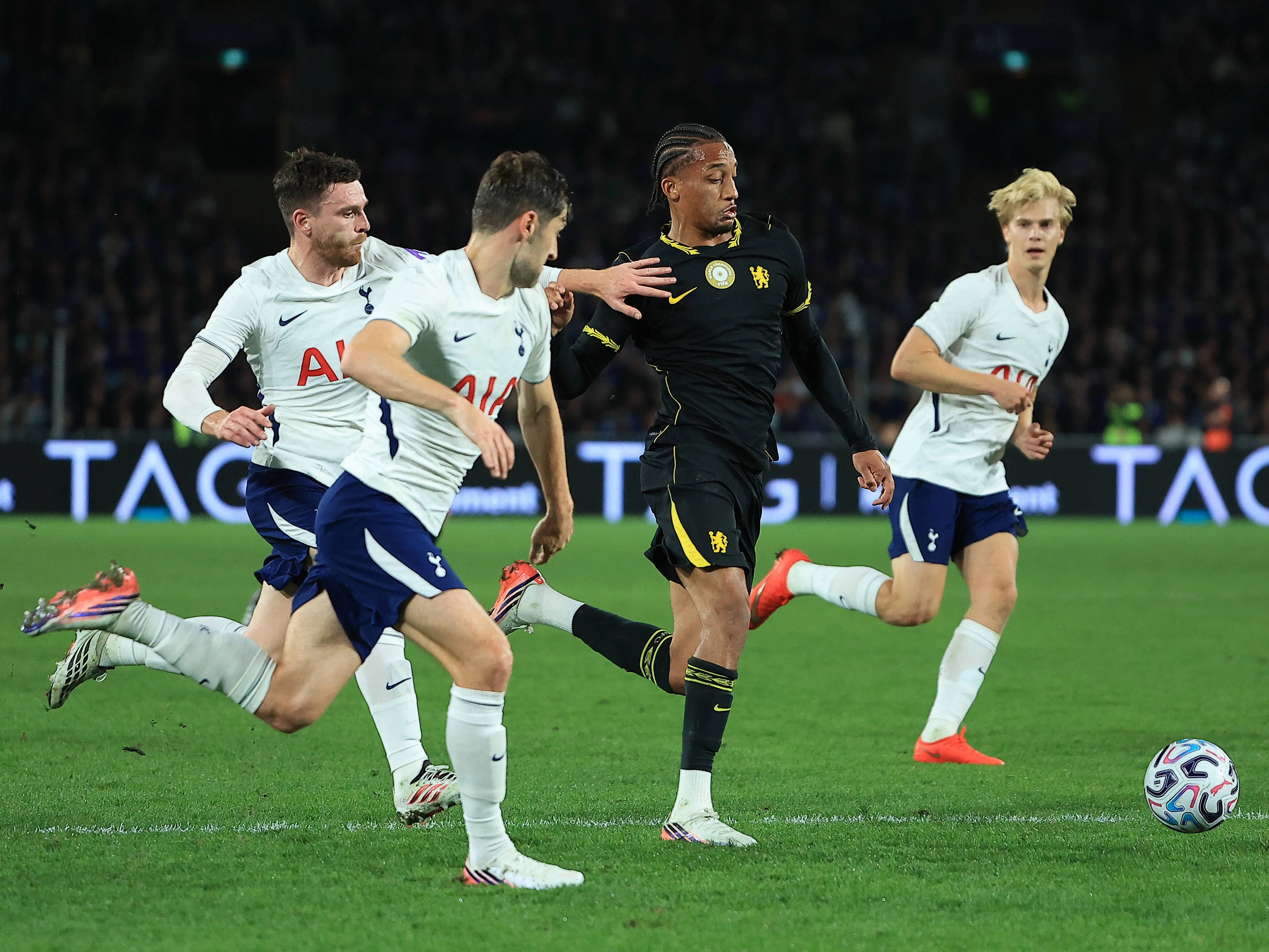 Chelsea Vs Tottenham Hotspur. 