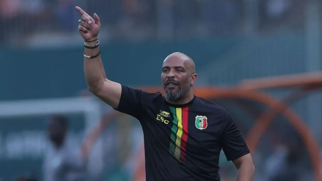 Chelle: Super Eagles boss rubbishes experience concerns