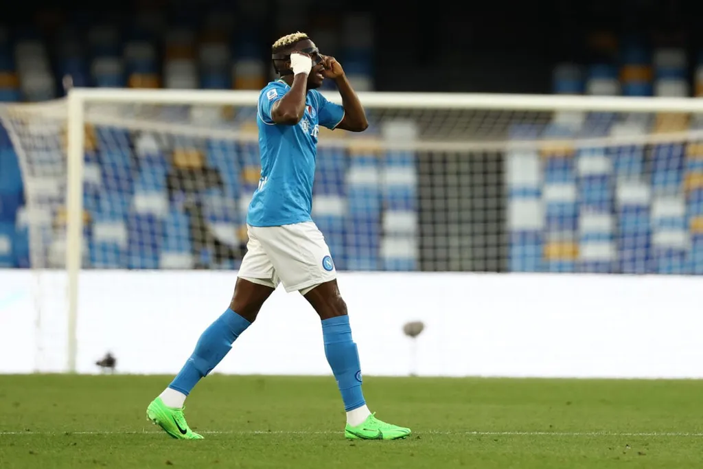 Ex-Italy striker places Osimhen above Azzurri no.9, warns Napoli Nigeria star is irreplaceable