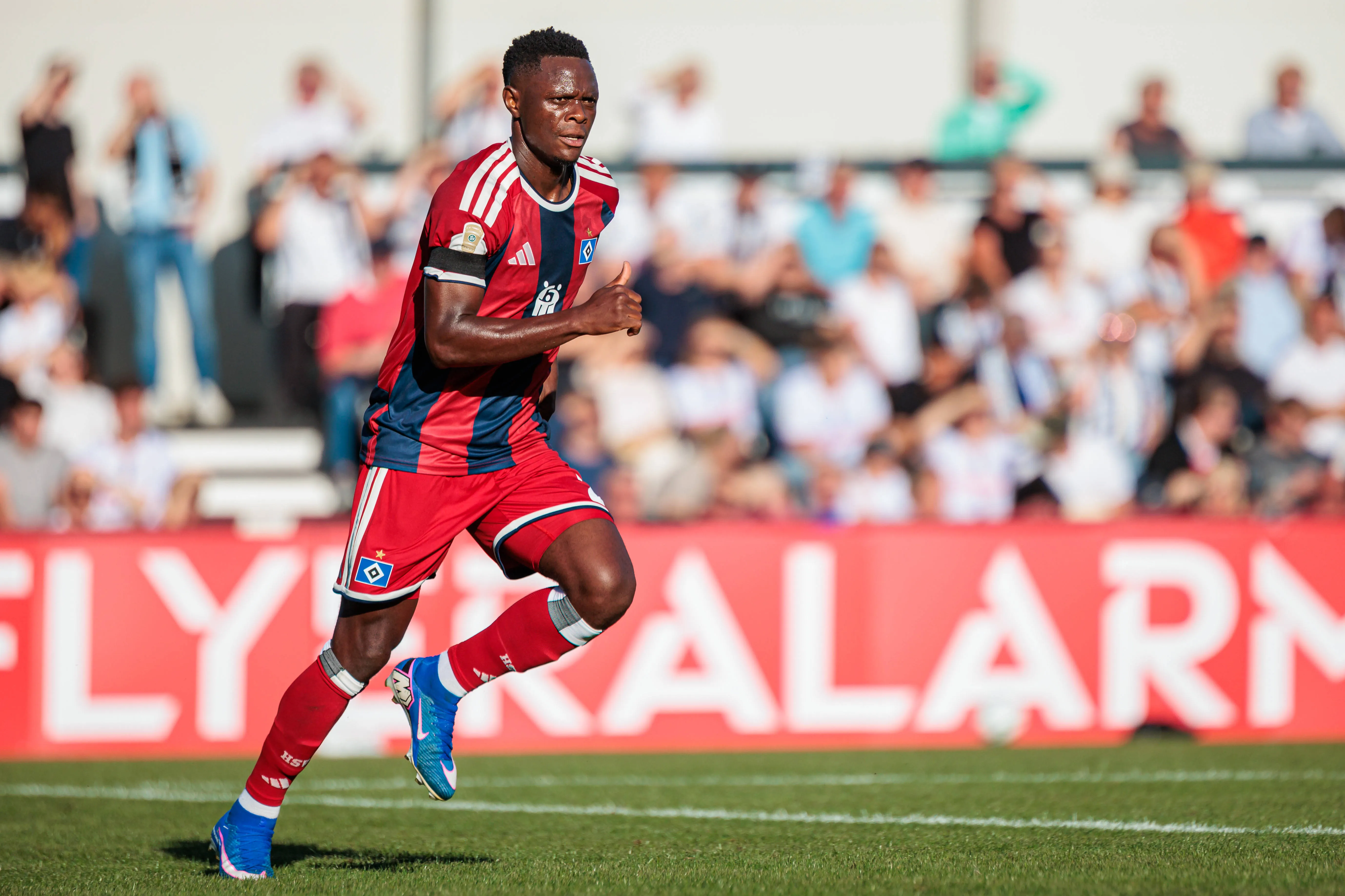 Patson Daka, of Hamburger SV