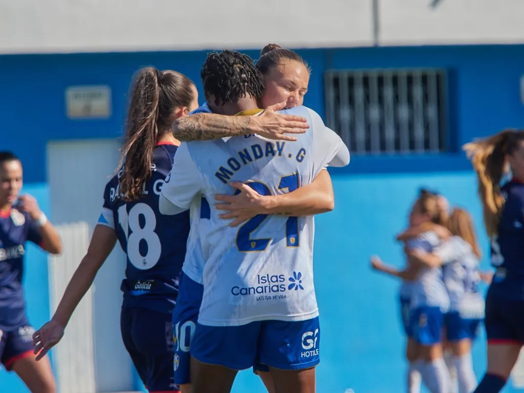 Super Falcons duo Monday and Rinsola lead Tenerife's annihilation of Deportivo