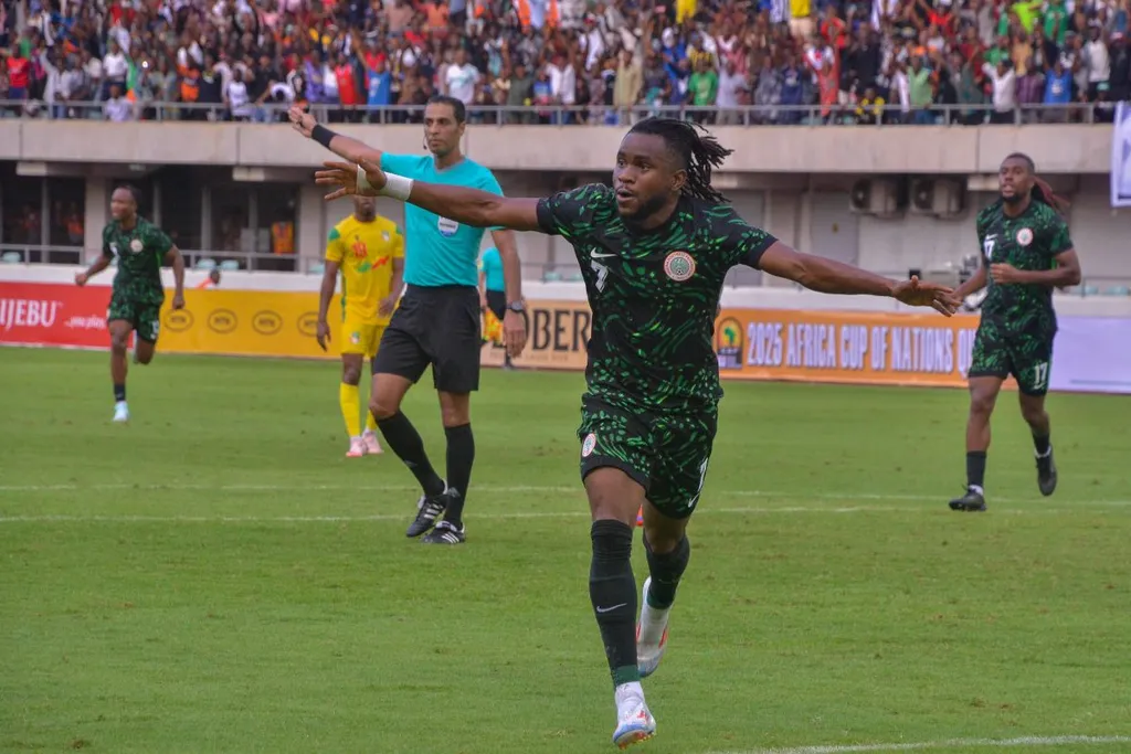 Top 10 Nigerian footballers by popularity: Who has the biggest social media following?