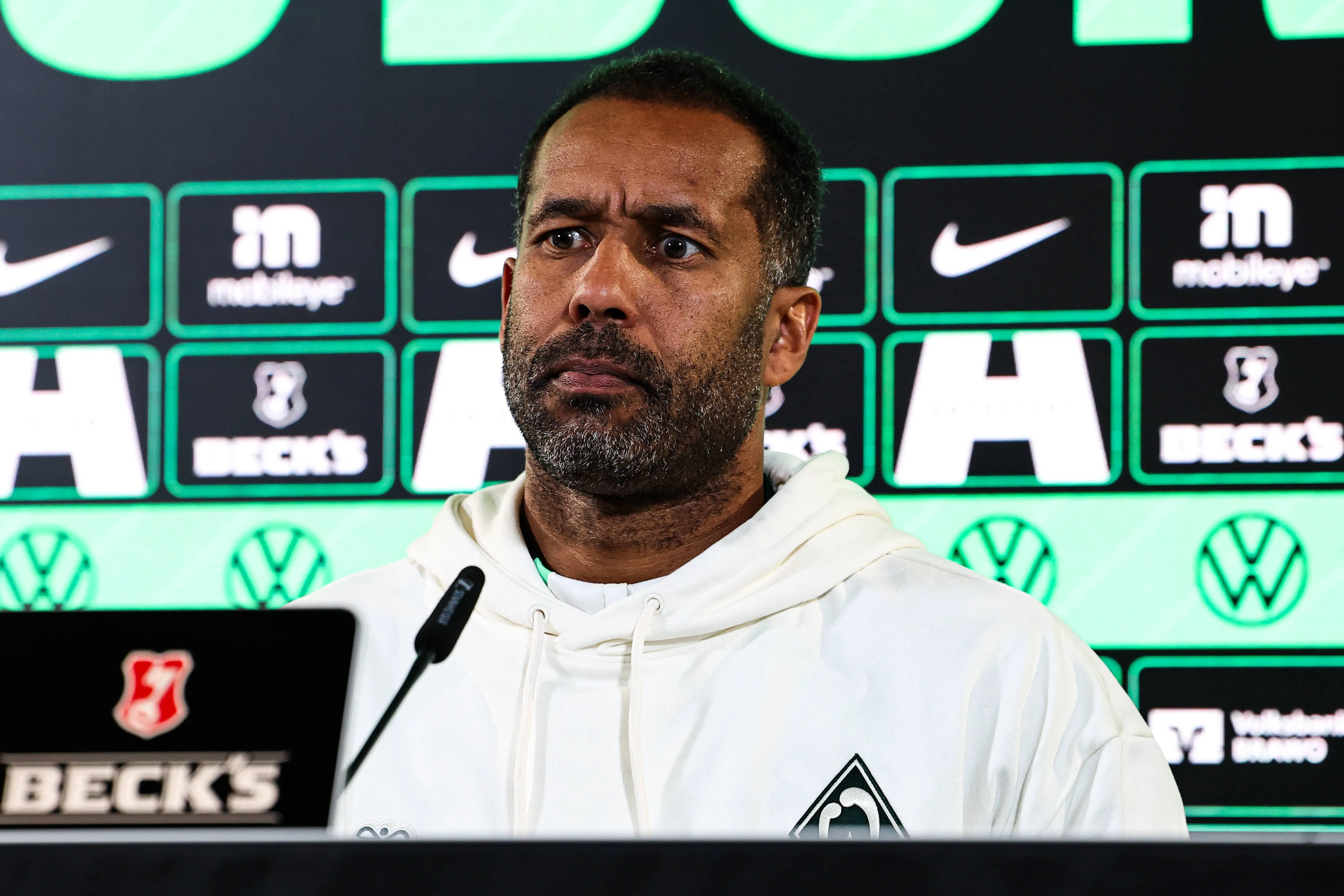 Werder Bremen coach issues injury update on Super Eagles star