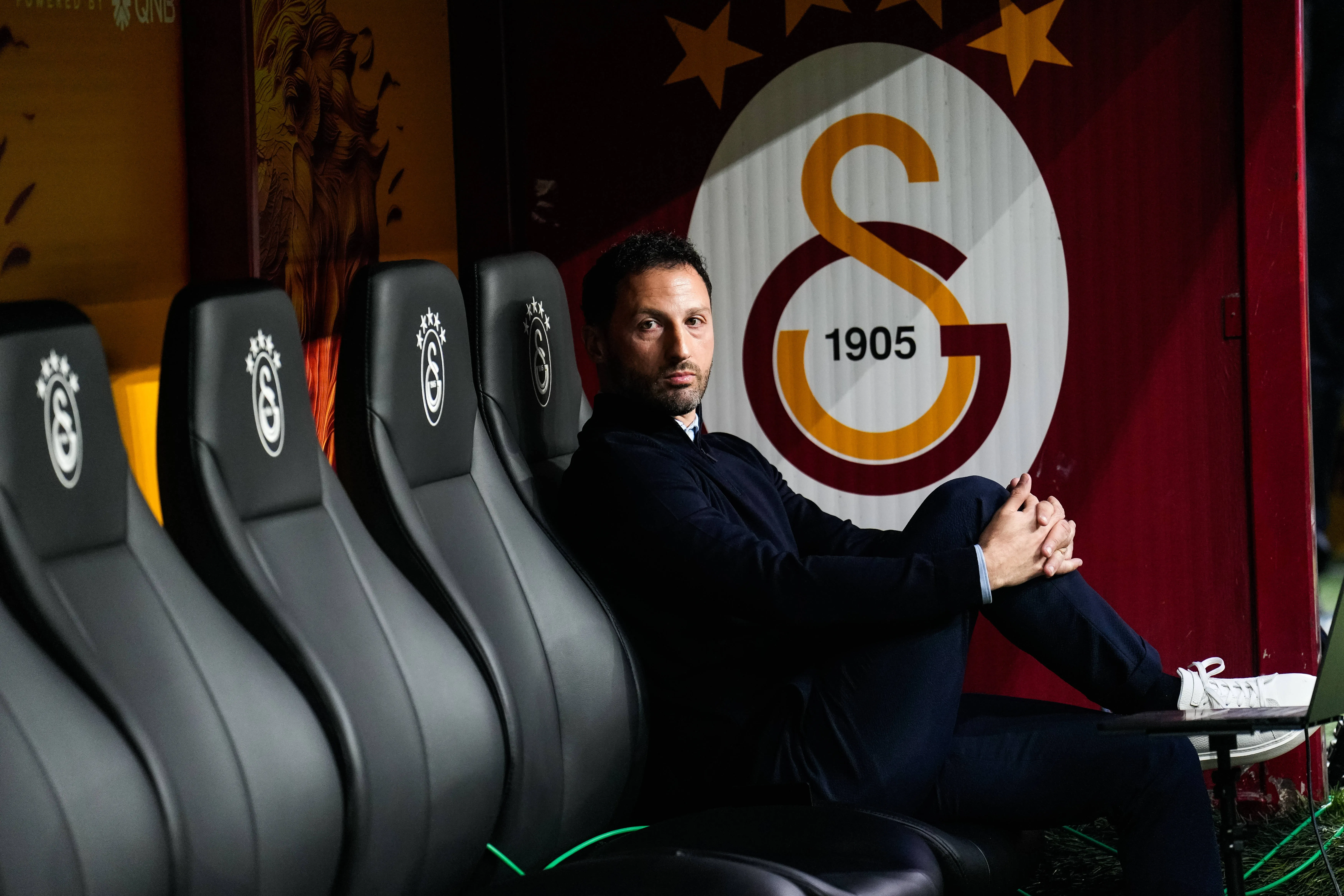 Manager Domenico Tedesco sacked by Fenerbah&ccedil;e 