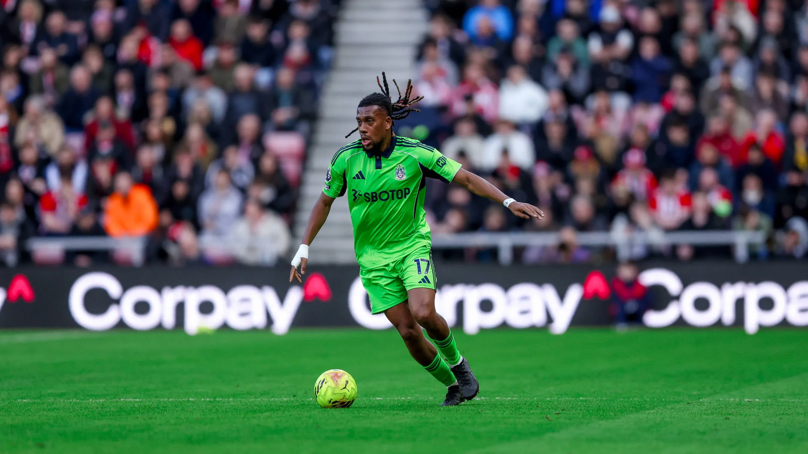 Fulham midfielder Alex Iwobi 17 during the Premier League match between Sunderland and Fulham at the Stadium Of Light, Sunderland, UK on 22 February 2026.